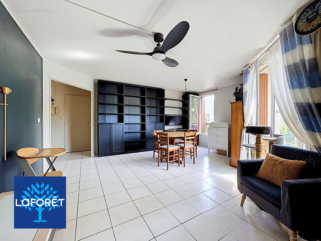 Appartement Evry-Courcouronnes 2 pièces 53.03m² + Box - photo 3