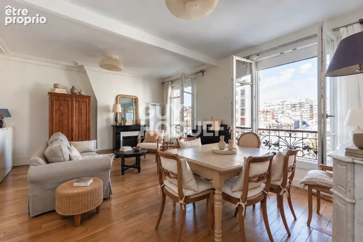 Appartement à PARIS-12E