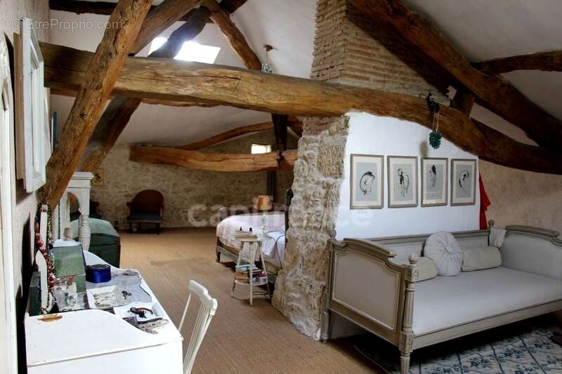 Maison à SAINT-CLAR