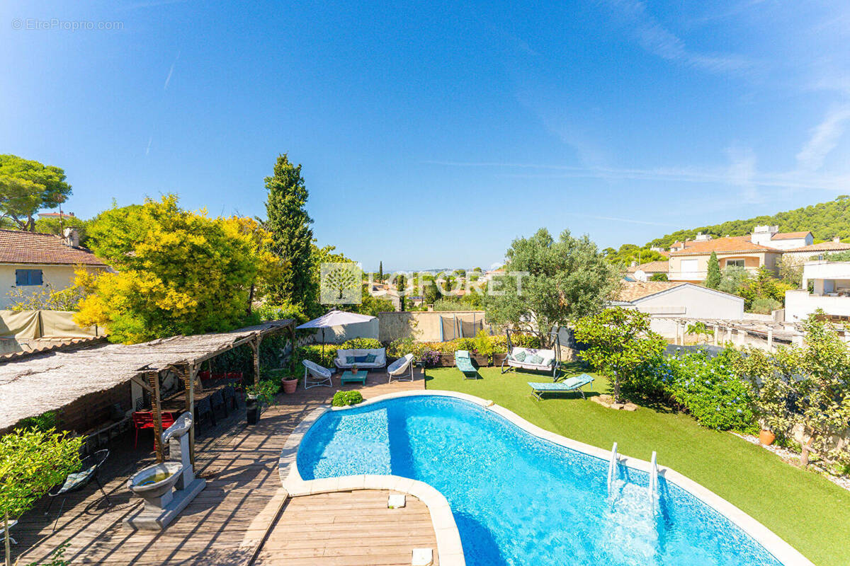 Maison à MARSEILLE-9E