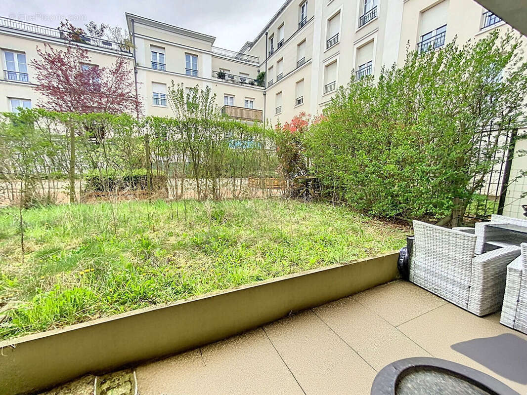 Appartement à SERRIS