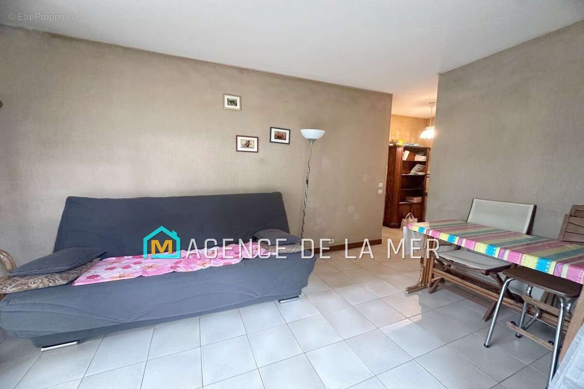 Appartement à MANDELIEU-LA-NAPOULE