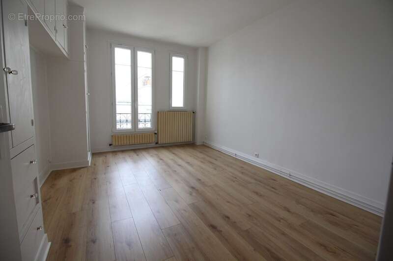 Appartement à LEVALLOIS-PERRET