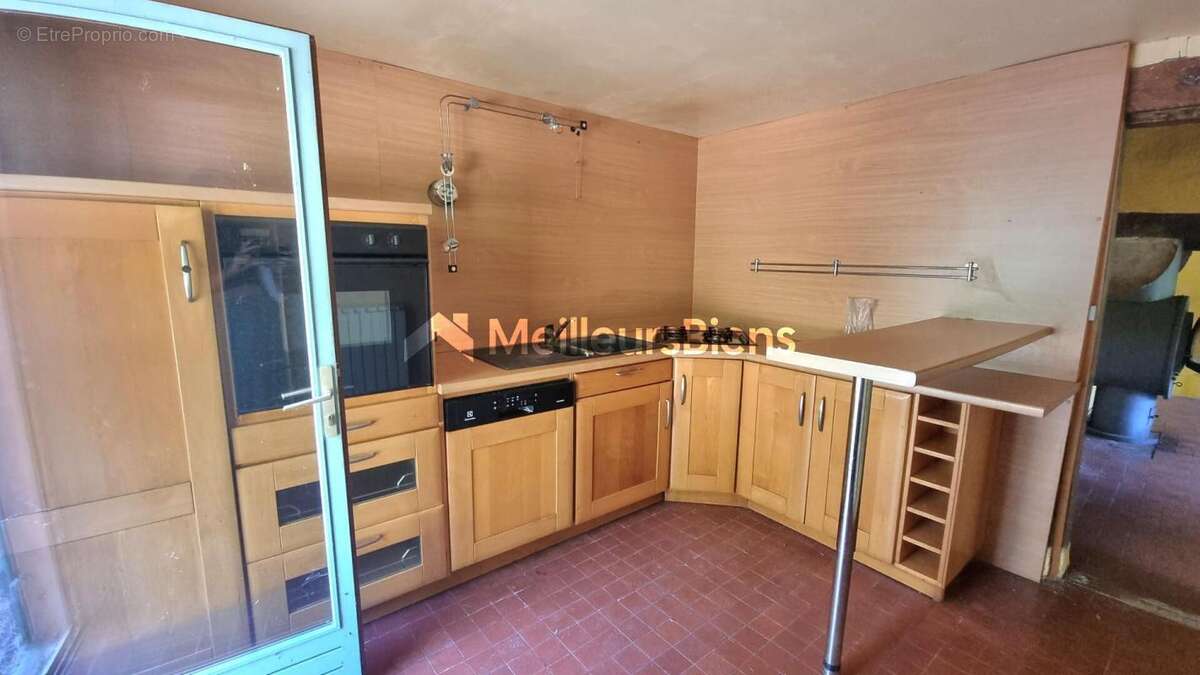 Maison et dépendances sur airial - photo 2