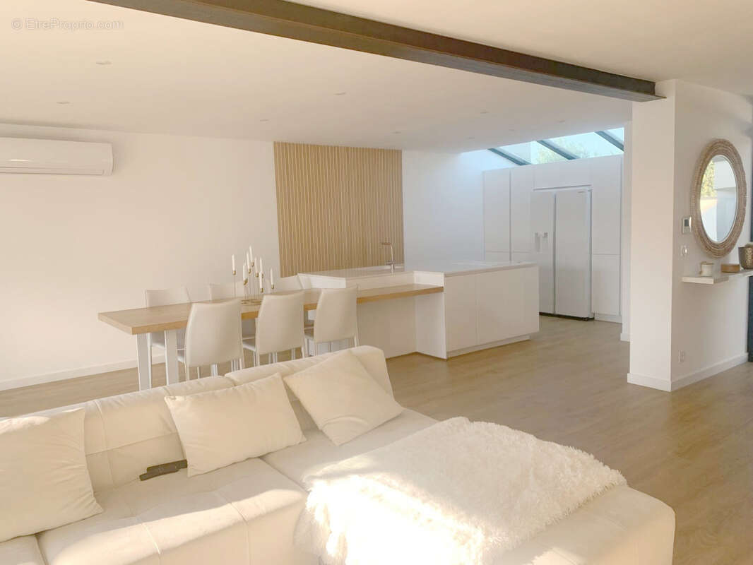 Maison à CANDILLARGUES