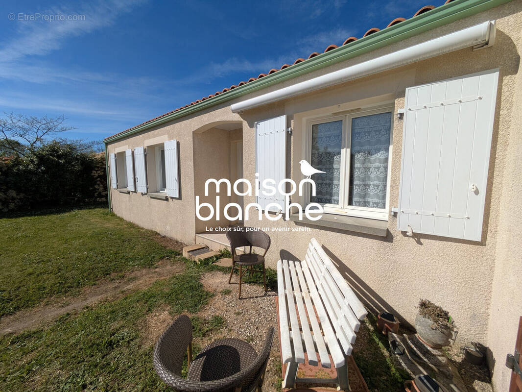 Maison à ANGLES
