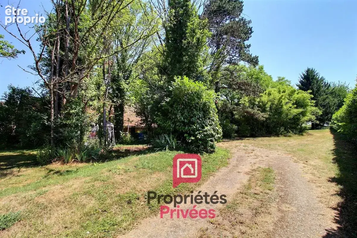 Authentique longere gatinaise de 170 m2 avec grange de 170 m2 aménagée, piscine interieure, dependances, terrain de plus d'1 hec - photo 18