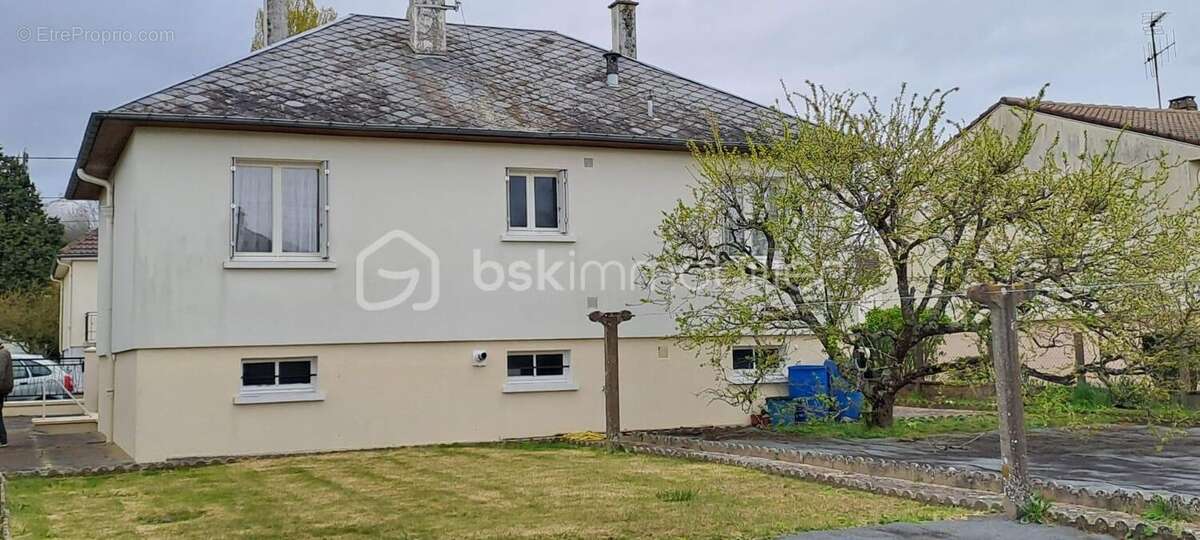 Maison à MONDOUBLEAU