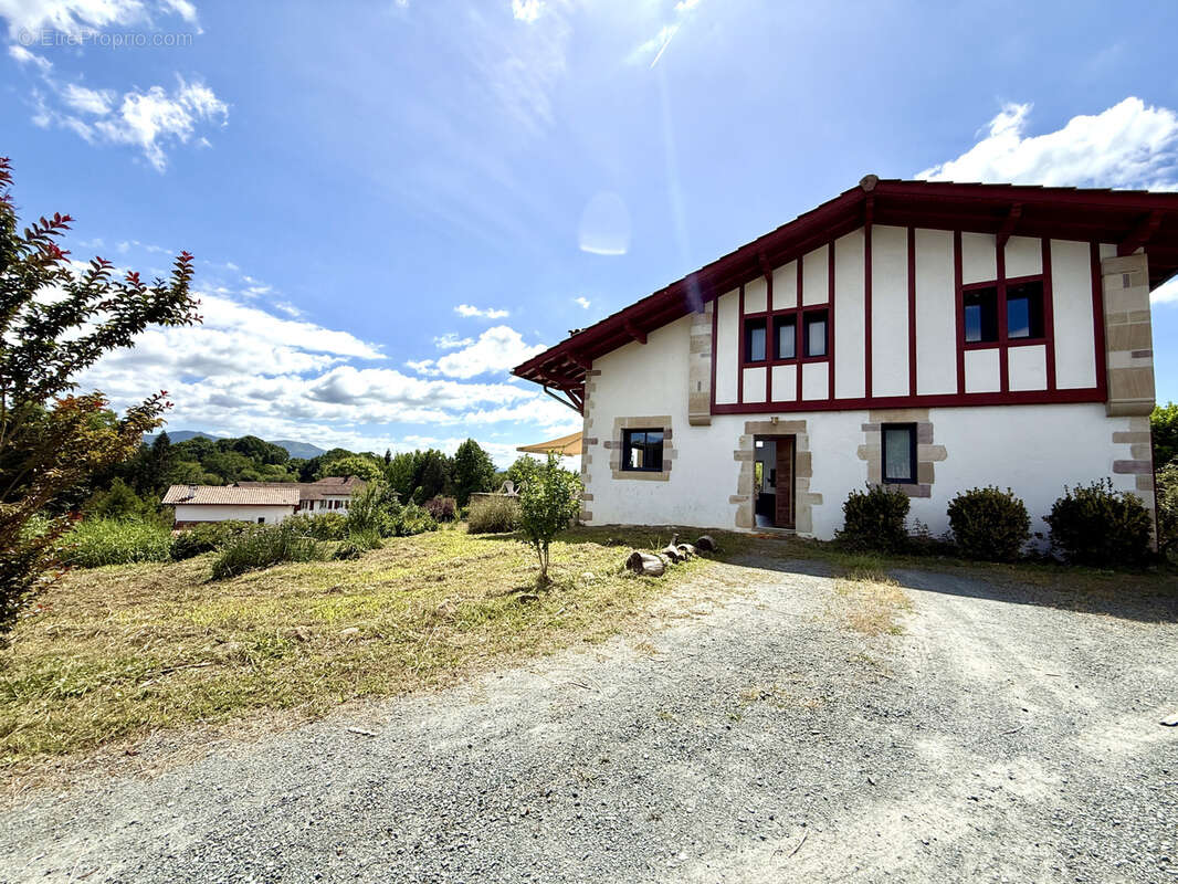 Maison de 2019, 170 m2 clé en main à Halsou - photo 2