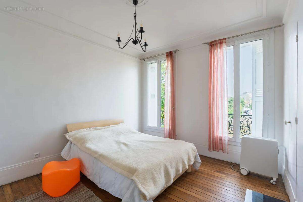 Maison à LIMEIL-BREVANNES