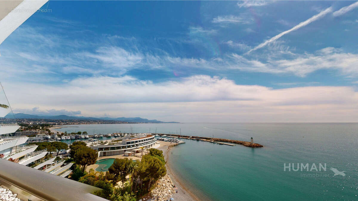 Appartement à VILLENEUVE-LOUBET