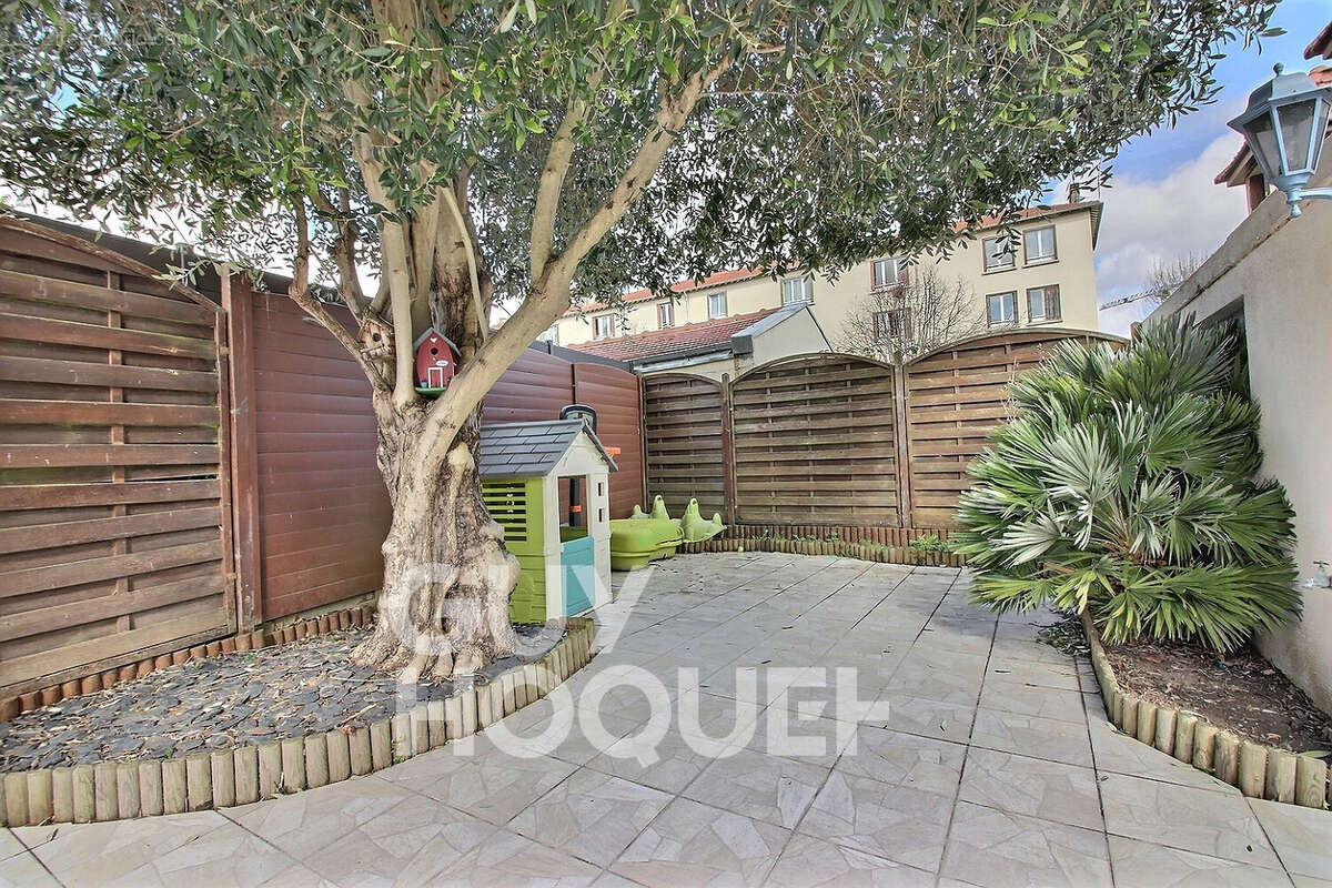 Maison à RUEIL-MALMAISON