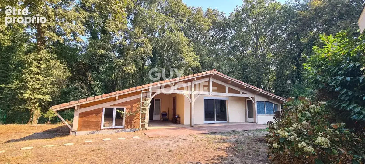 Maison à CASTETS
