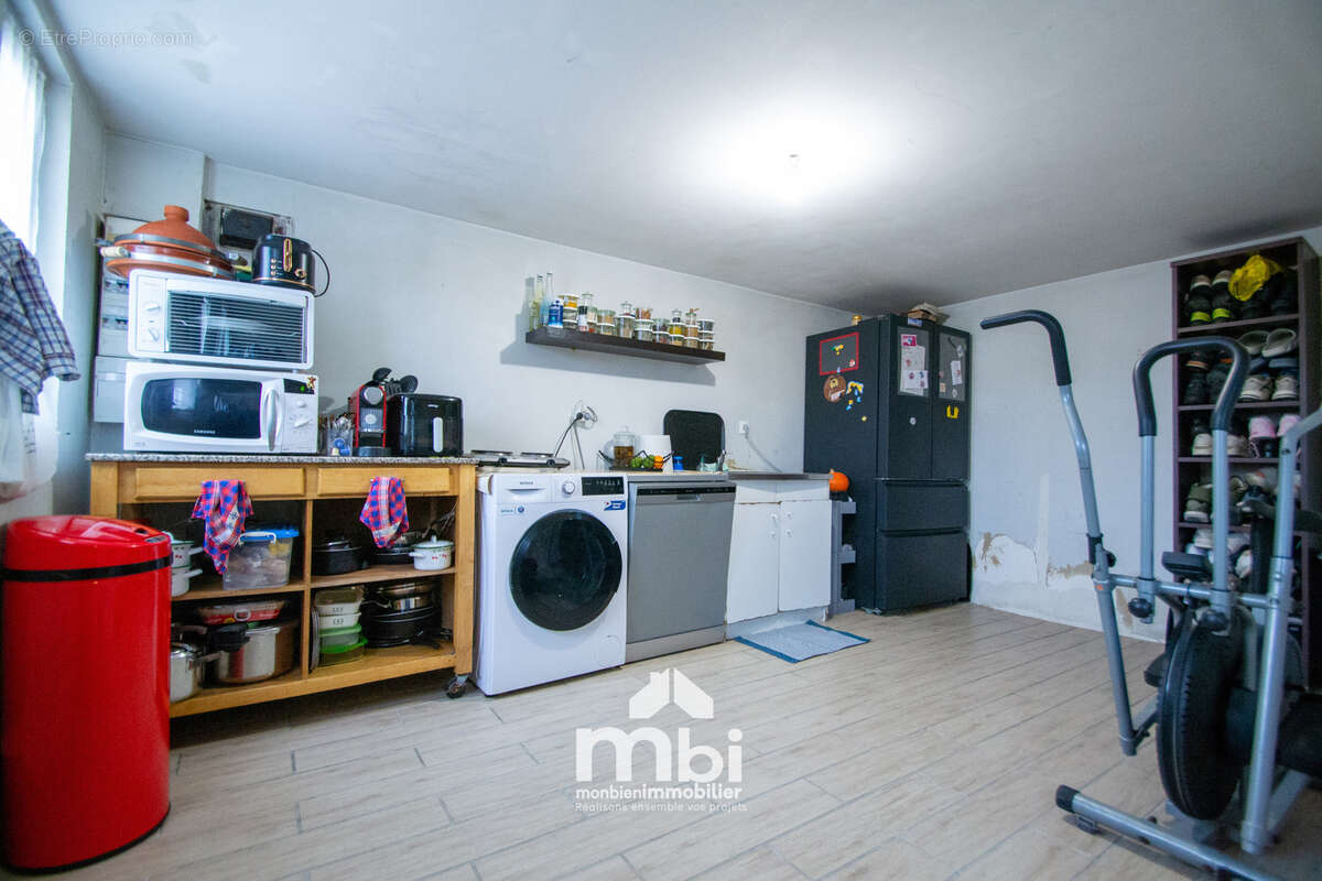 Maison à MARLY-LA-VILLE