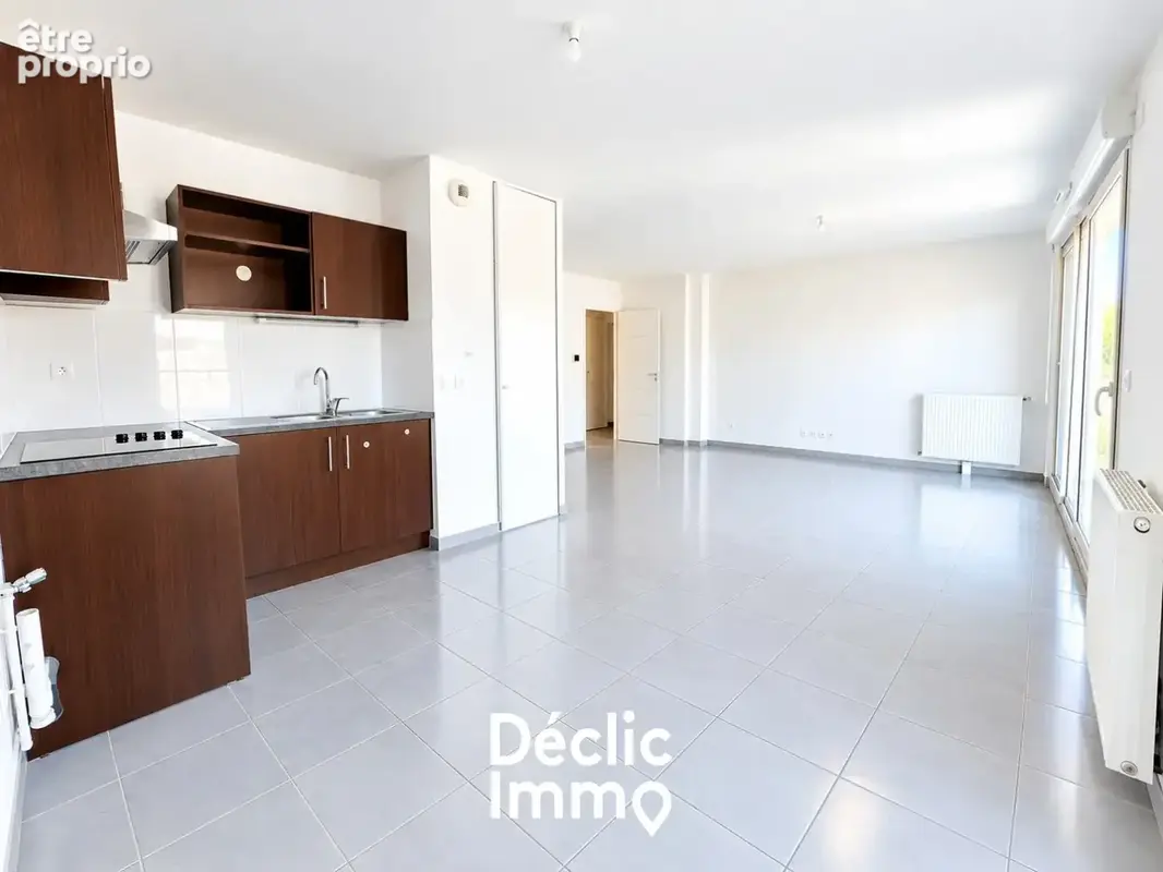 TOULOUSE  Proche Borderougeouge, Appartementt 4 pièces + balcon de 23 m² - photo 2
