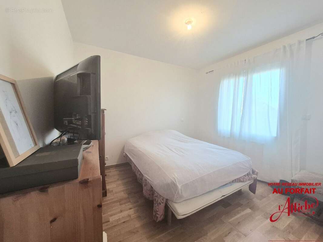 Maison à BRUGUIERES