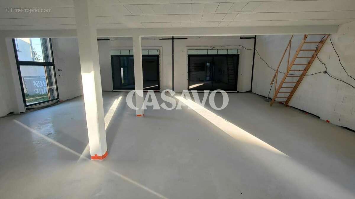 Vente Loft 1 pièce de 170m² - 44340 Bouguenais - photo 7