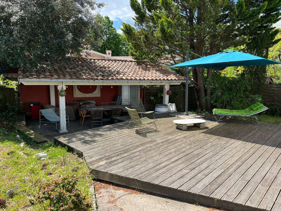 Appartement à LE BOUSCAT