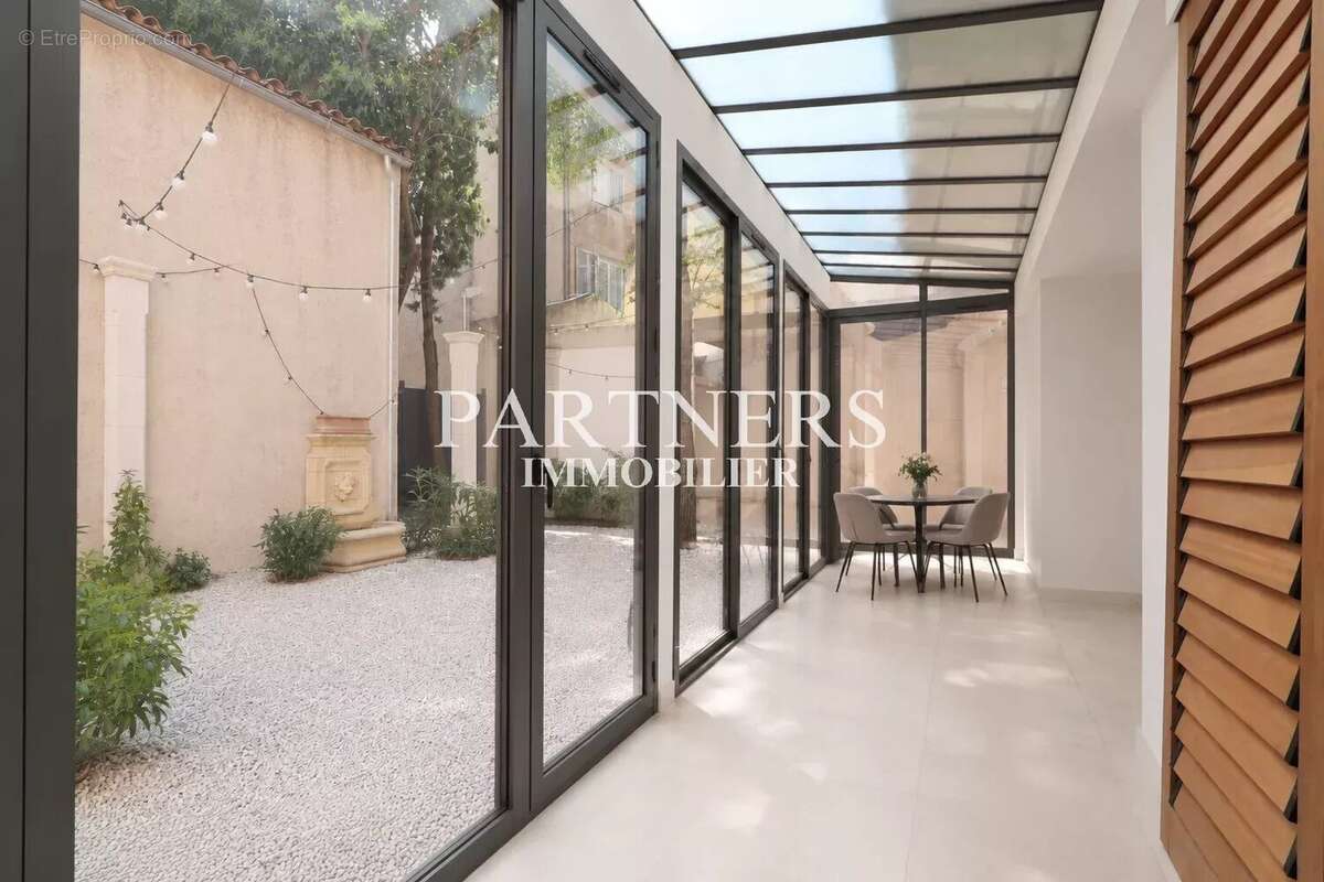 Appartement à AIX-EN-PROVENCE