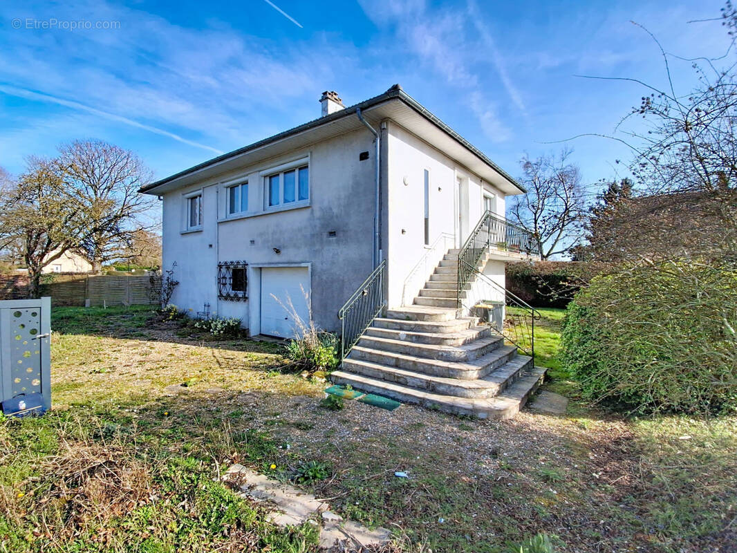Maison à VILLERS-EN-VEXIN
