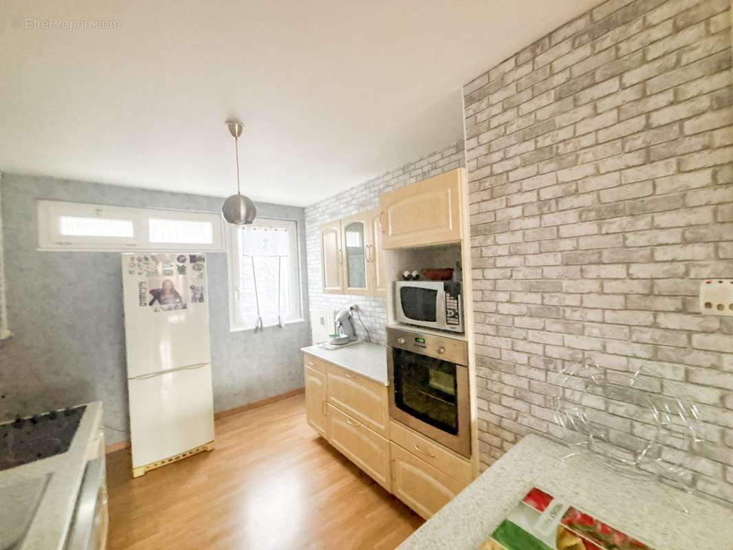 Appartement à LYS-LEZ-LANNOY