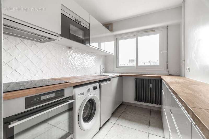 Appartement à PARIS-12E