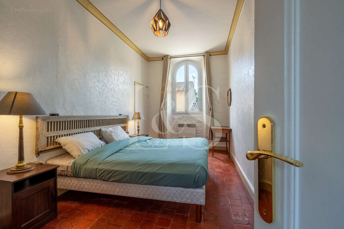 Maison à MAUBEC