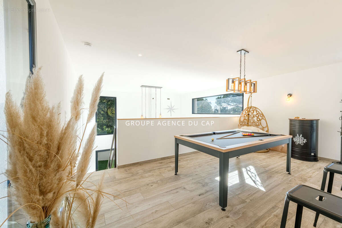 Maison à FREJUS