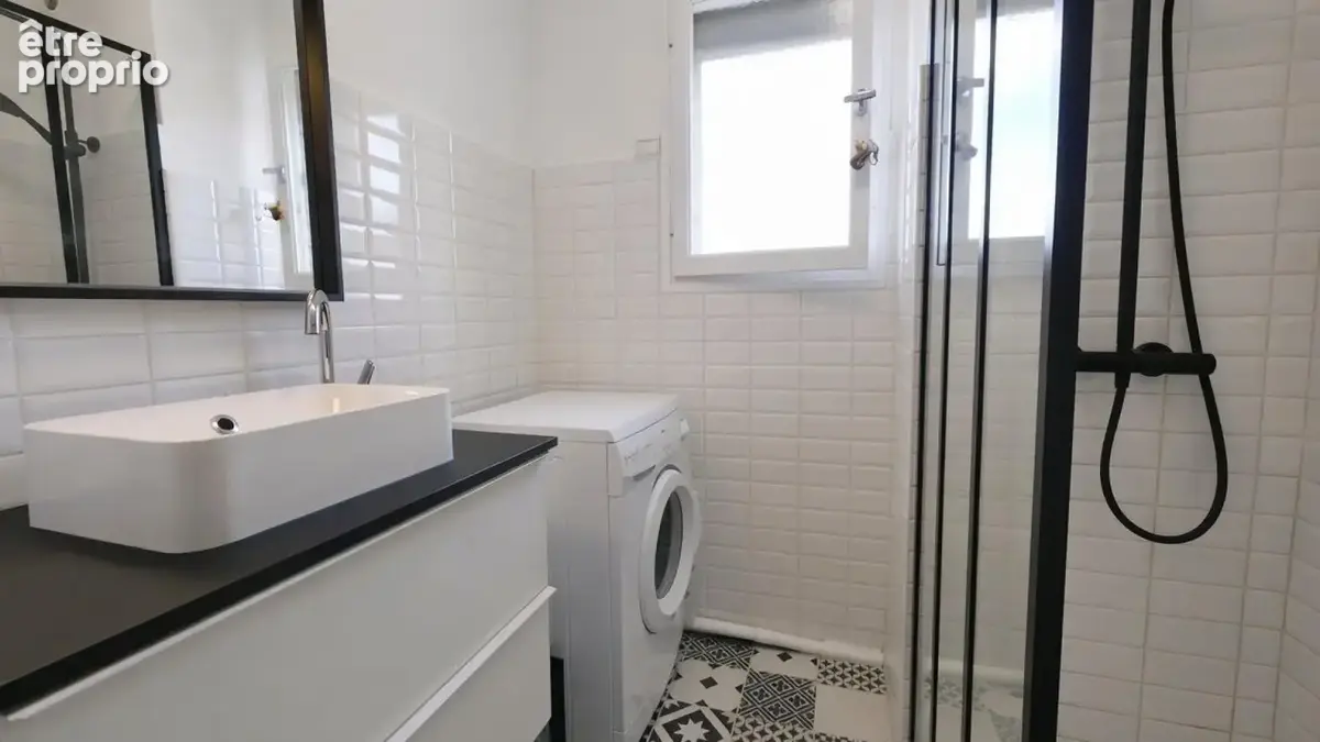 Appartement 2 pièces 56 m² à vendre à Six-Fours-Les-Plages (83140) - photo 4