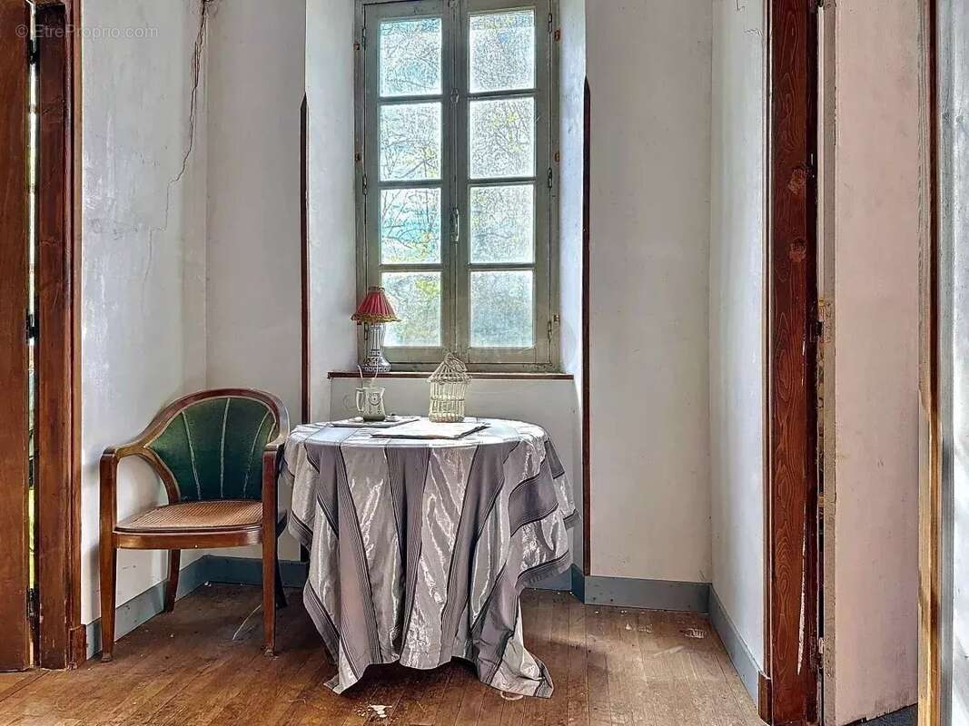 Maison à SAINT-LAURENT-DE-NESTE