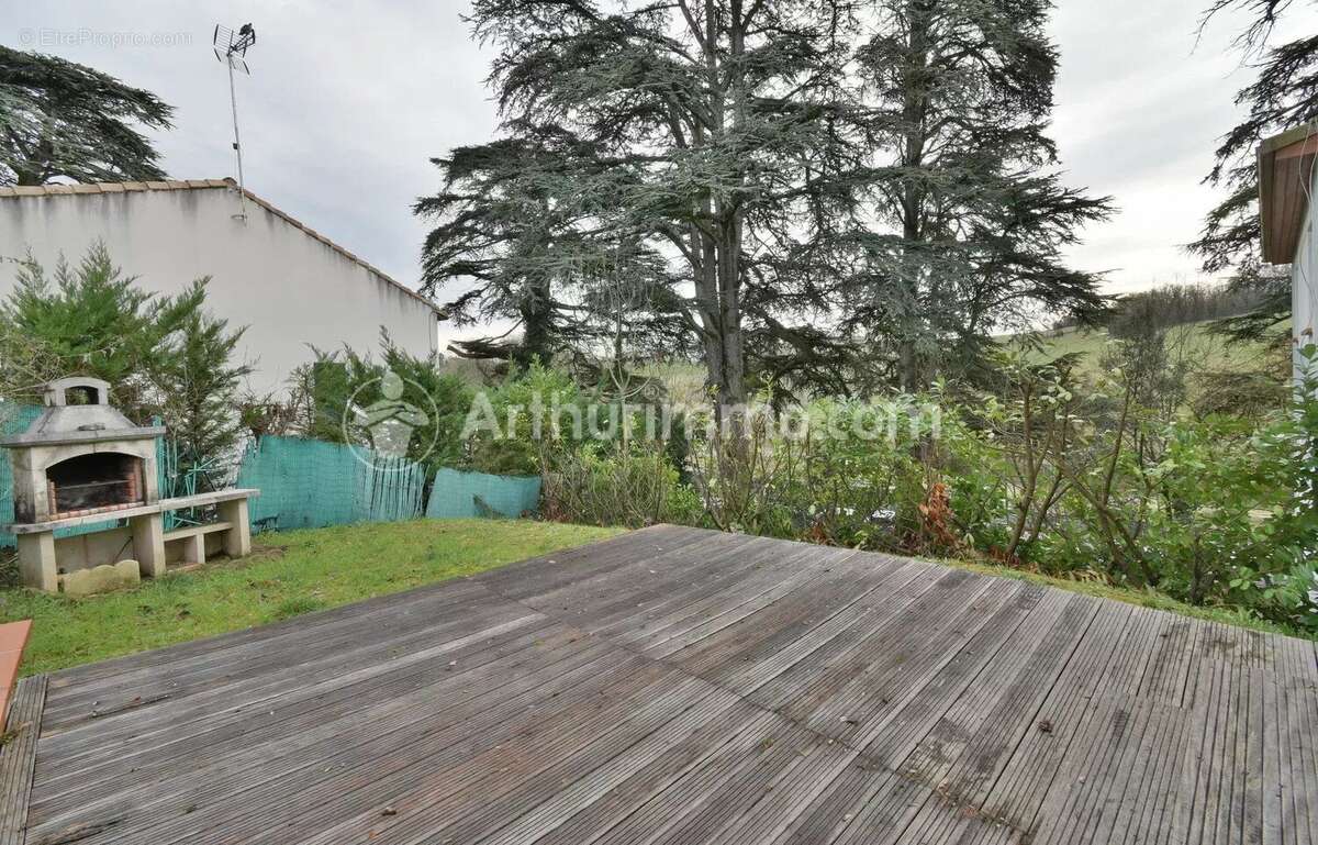 Maison à MONTASTRUC-LA-CONSEILLERE