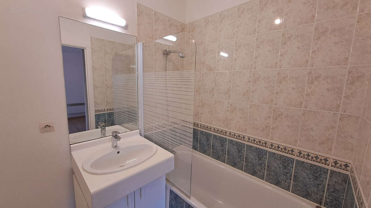 Appartement à SAINT-REMY-LES-CHEVREUSE