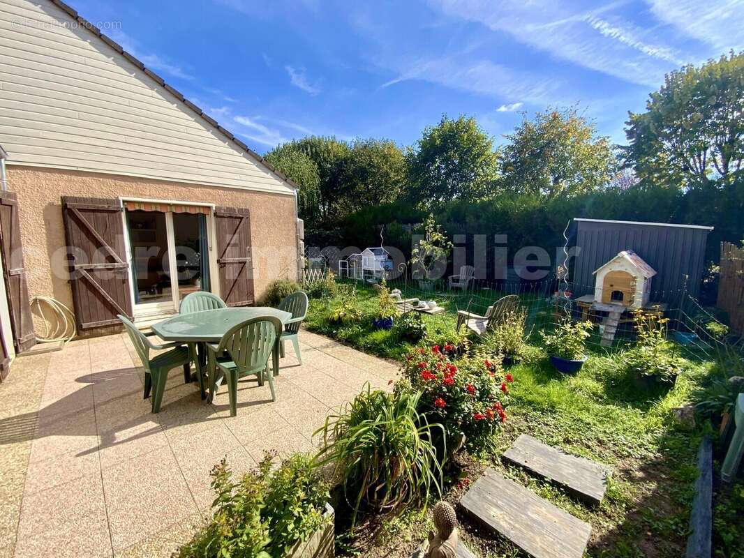 IMG_5476 - Maison à SAINT-PRYVE-SAINT-MESMIN