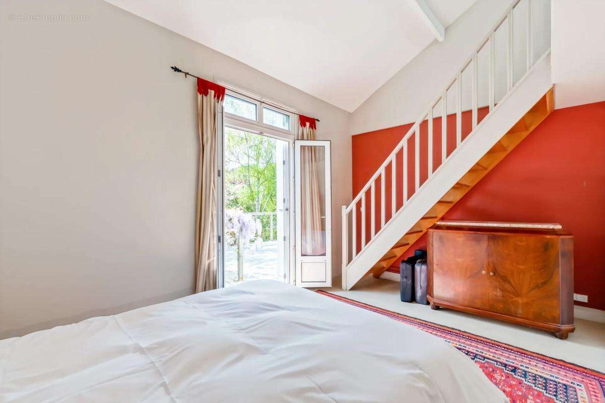 Maison à SAINT-CLOUD