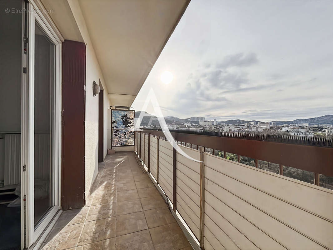 Appartement à MARSEILLE-10E