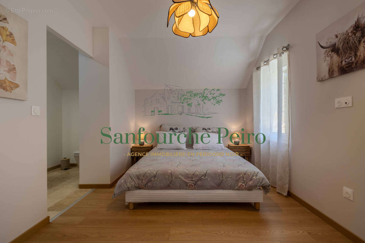 Maison à SARLAT-LA-CANEDA