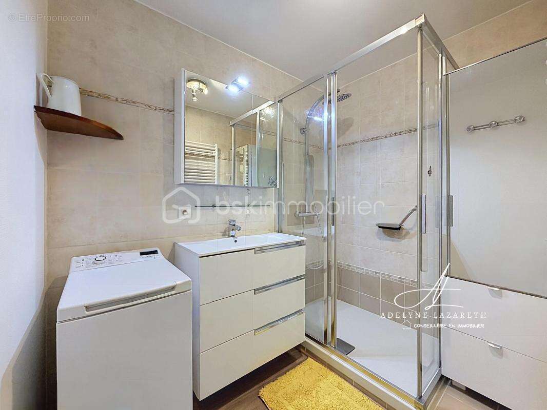 Superbe T3 de 64 m² en rez-de-jardin avec terrasse et grand jardin à Vieugy - photo 13