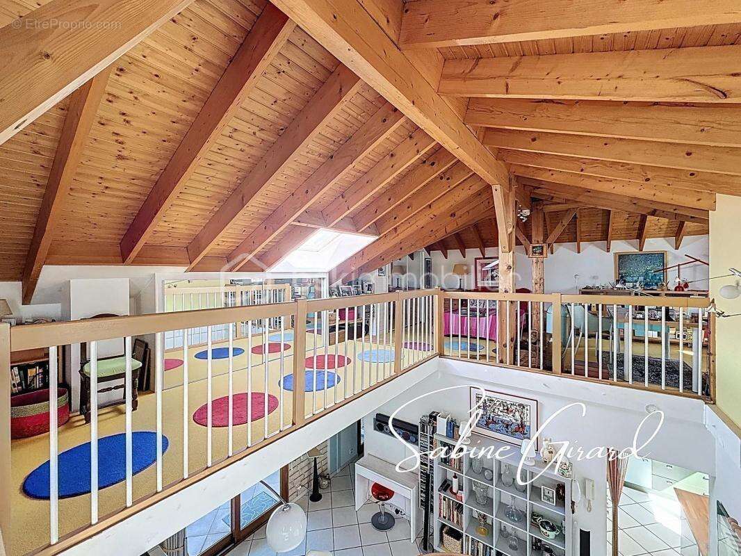 Maison à SAINT-MARTIN-D'HERES