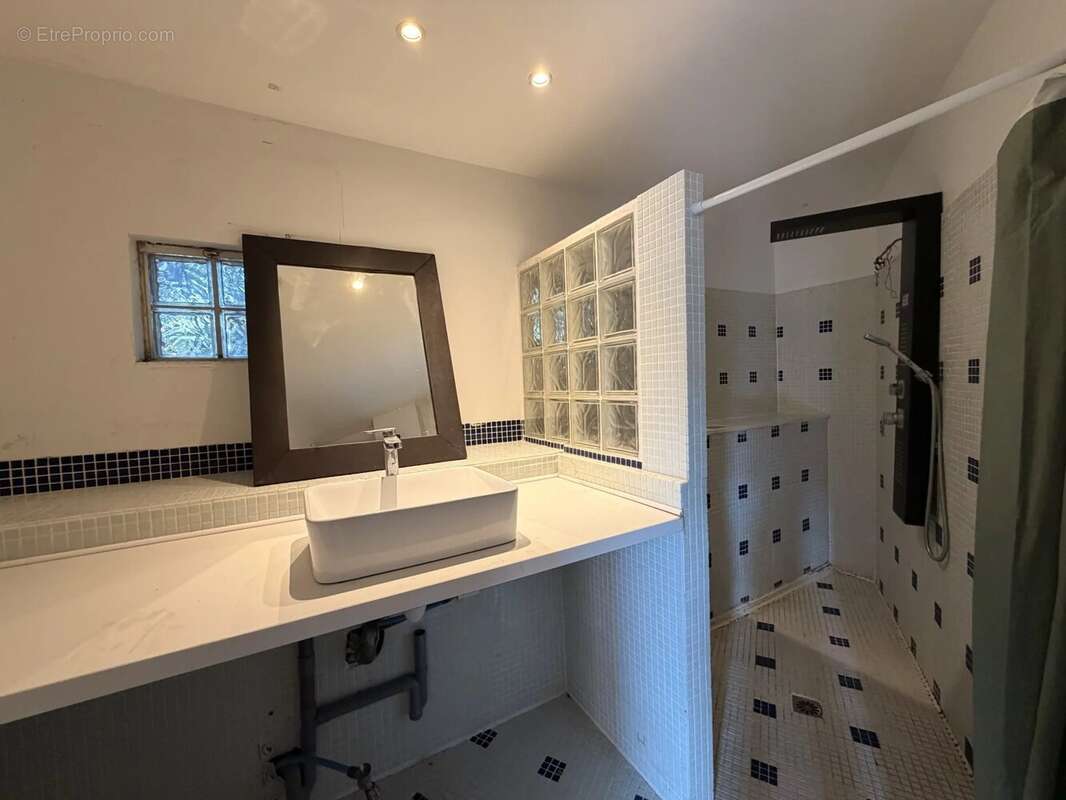 Magnifique maison d’architecte à Cuxac-d’Aude, à seulement 10 minutes de Narbonne ! - photo 13