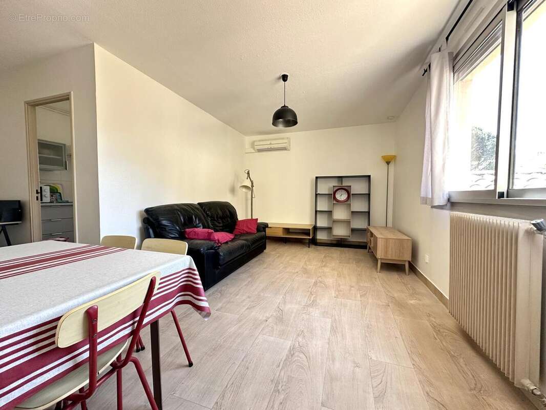 Photo 2 - Appartement à SORGUES