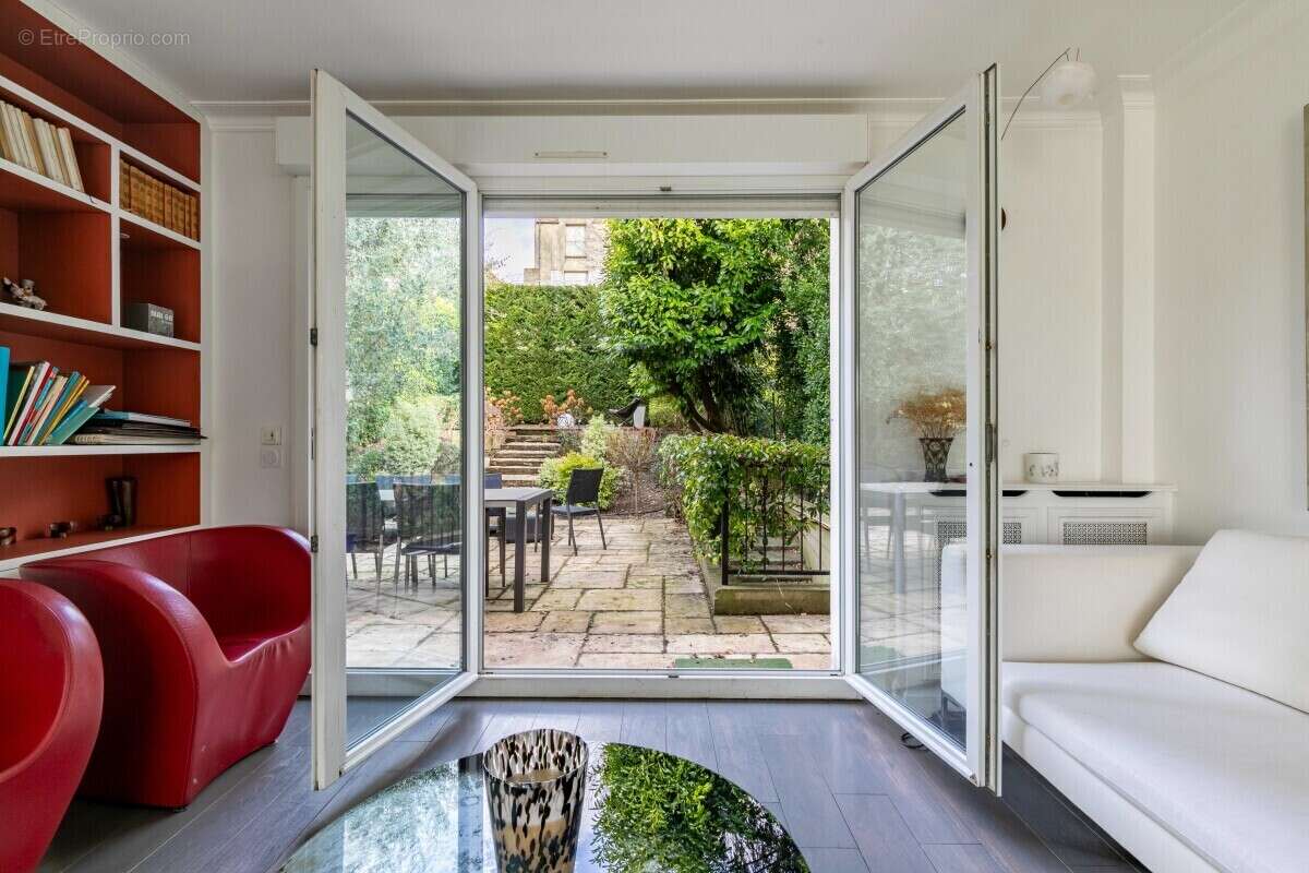 Photo Maison à Rueil-Malmaison au prix de 1 090 000€
