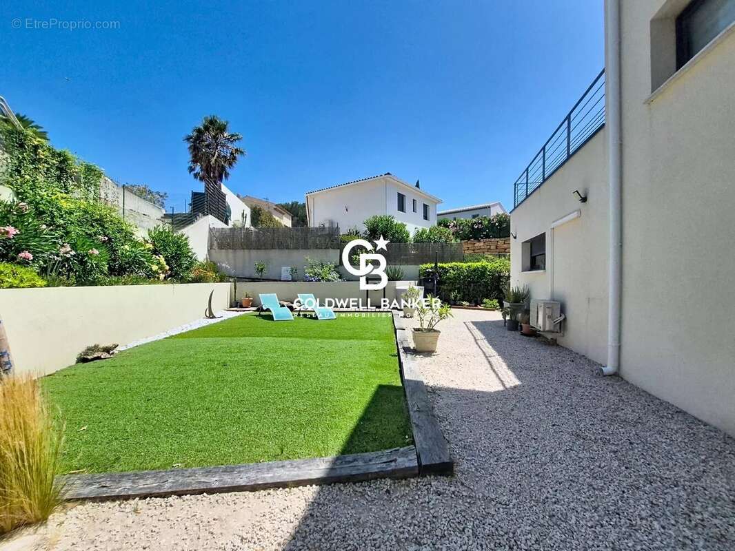 Saint-Aygulf - Villa Californienne d'Exception - photo 18
