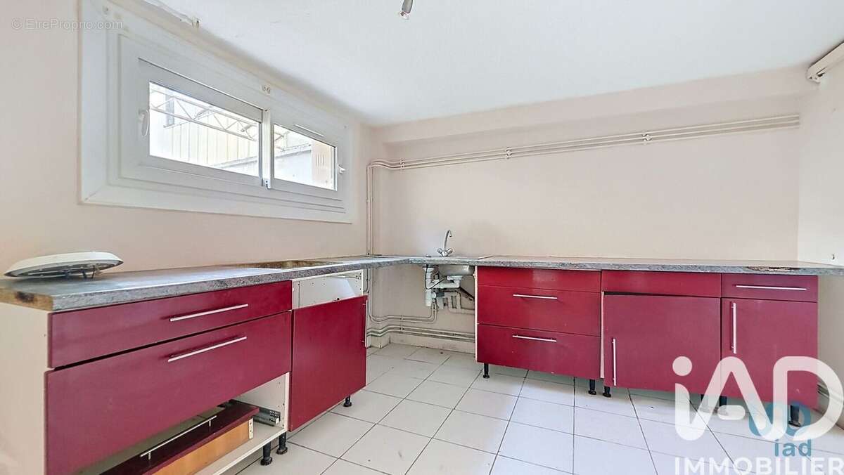 Photo 3 - Maison à ROMILLY-SUR-SEINE