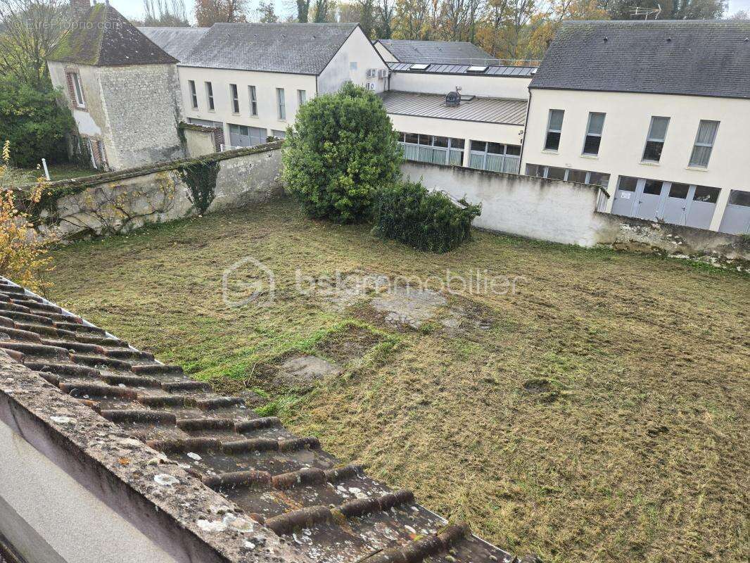 Maison à BRIENON-SUR-ARMANCON