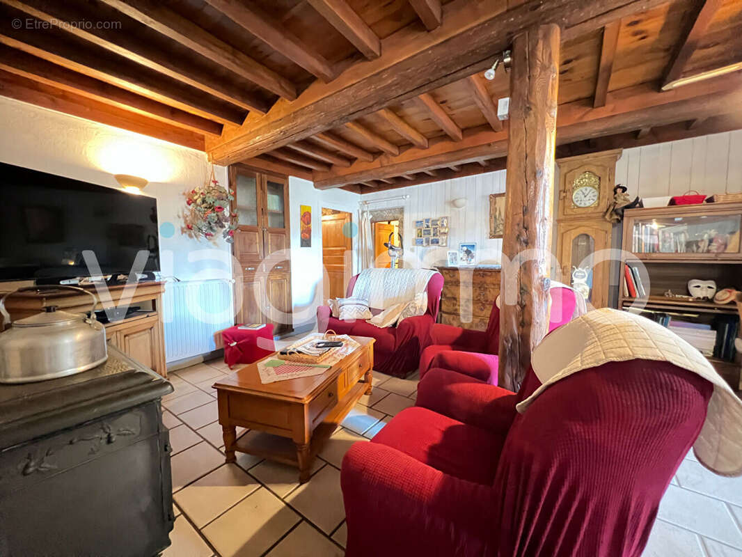 Maison, Chalmazel, 8 pièces, 200 m² - photo 5