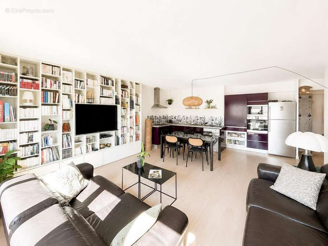 Photo 2 - Appartement à PARIS-20E