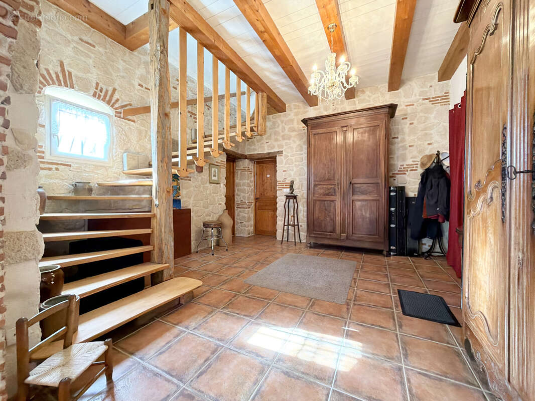 Maison à TREMONS