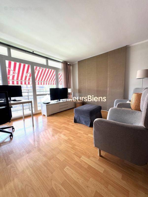 Appartement à LIVRY-GARGAN