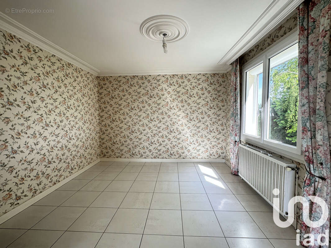 Photo 5 - Maison à SAINT-LUBIN-EN-VERGONNOIS