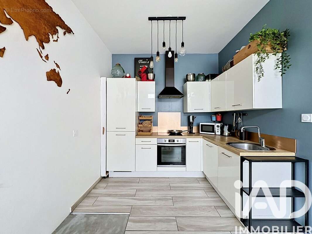 Photo 4 - Appartement à LYON-8E